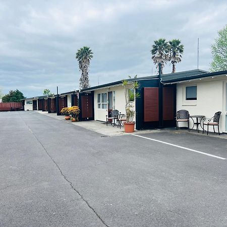 18Th Avenue Thermal Motel Tauranga Exterior photo