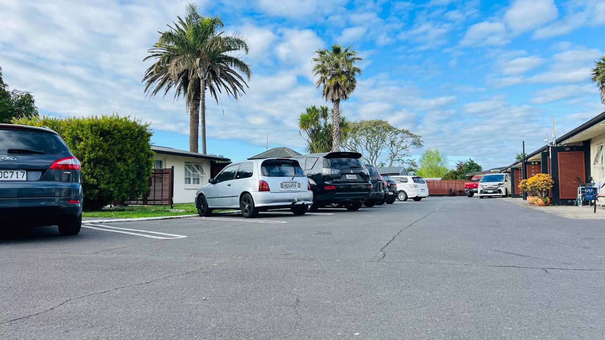 18Th Avenue Thermal Motel Tauranga Exterior photo